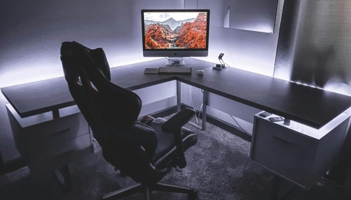 Chaise gaming Marvel Rivals Secretlab Titan Evo 2024 Noblechairs Hero chaise gaming allemande premium Herman Miller Embody Logitech chaise ergonomique gaming Chaise gaming support lombaire réglable Marvel Rivals Setup gaming chaise ergonomique accoudoirs 4D AndaSeat Kaiser 3 chaise gaming 200kg capacité